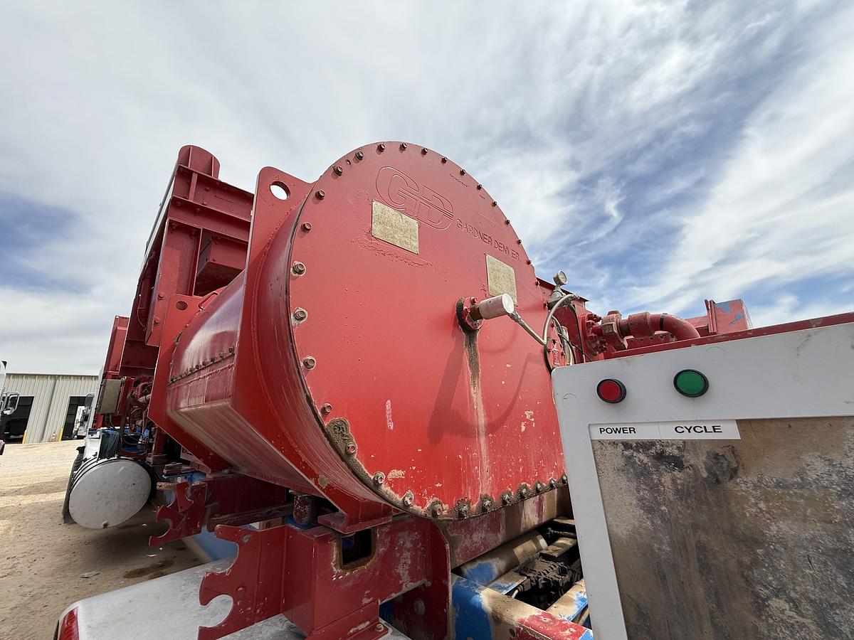 Used Serva 2250 HP Quintuplex Frac Pumps