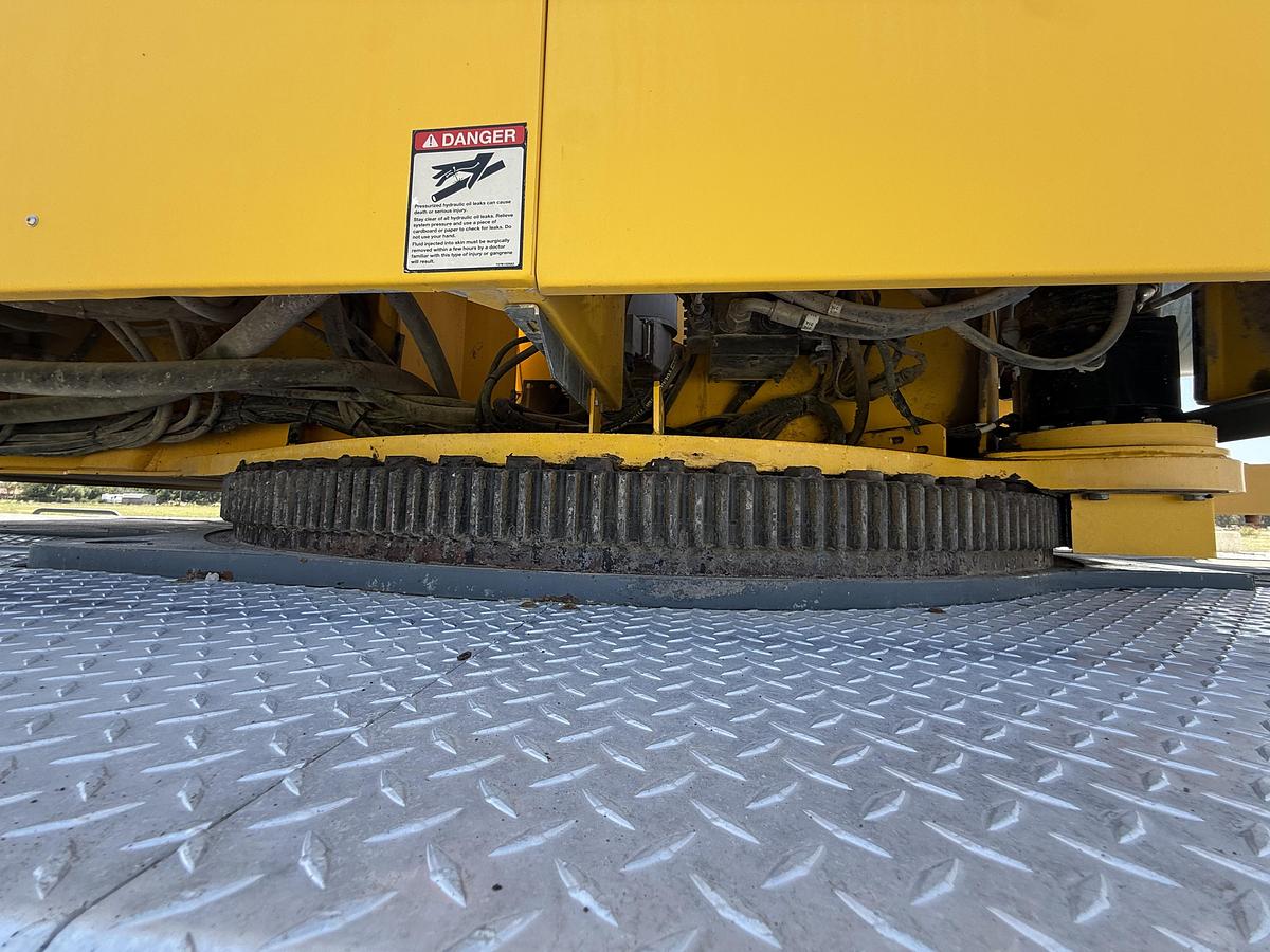 Used 2012 Grove TMS 9000-E
