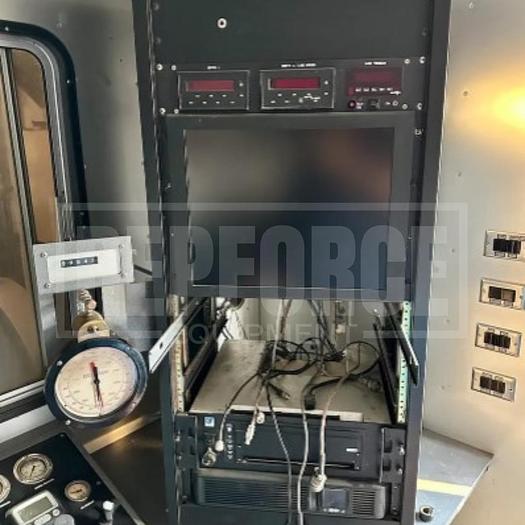 Used 2012 Peterbilt 365 Wireline Truck