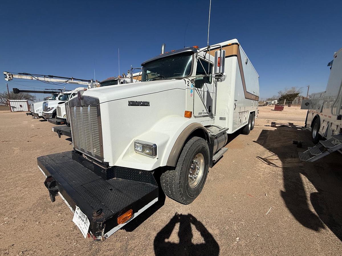 Used 2012 Kenworth Wireline Truck