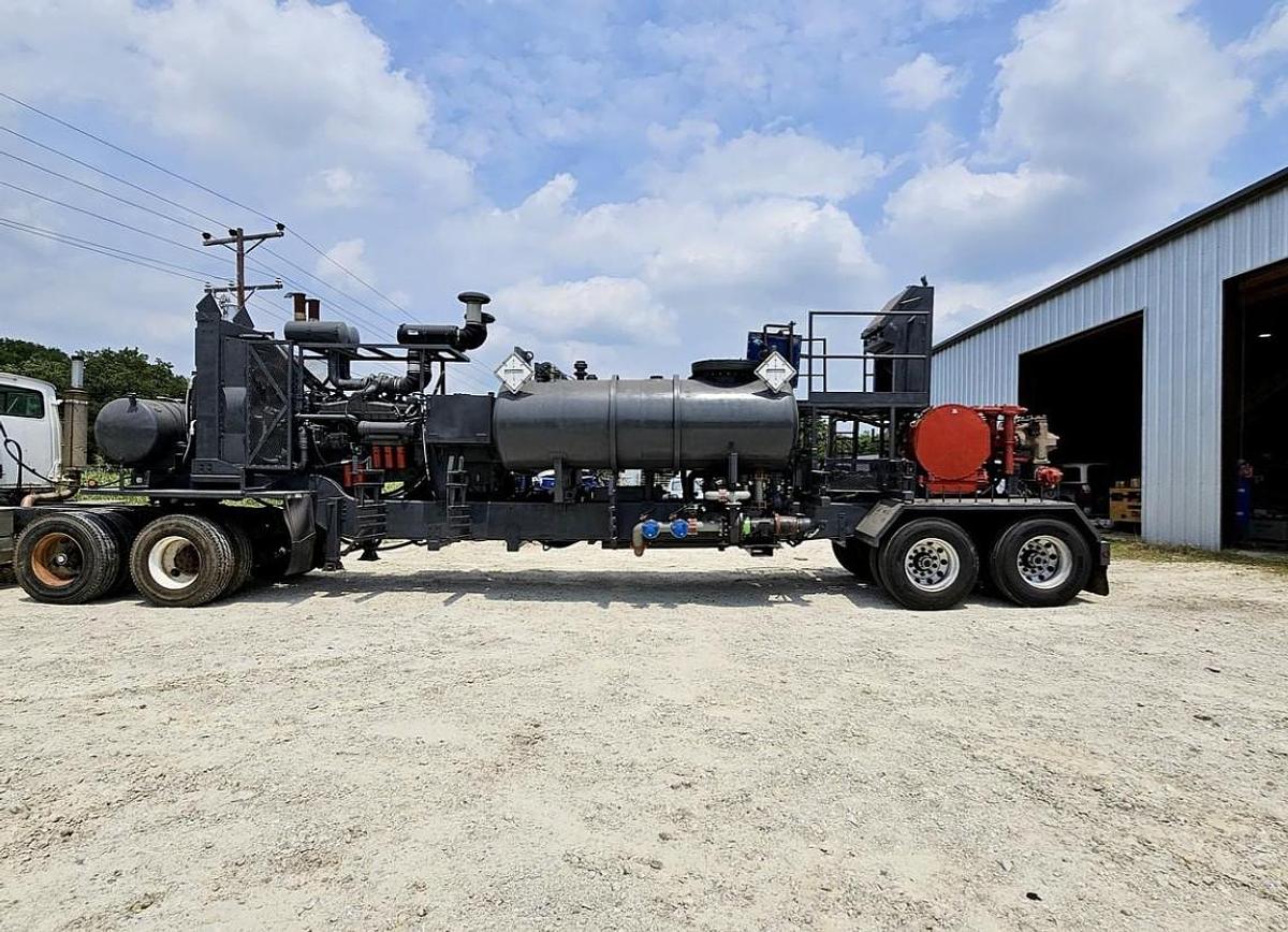Used 2011  HT-400 Acid Pump