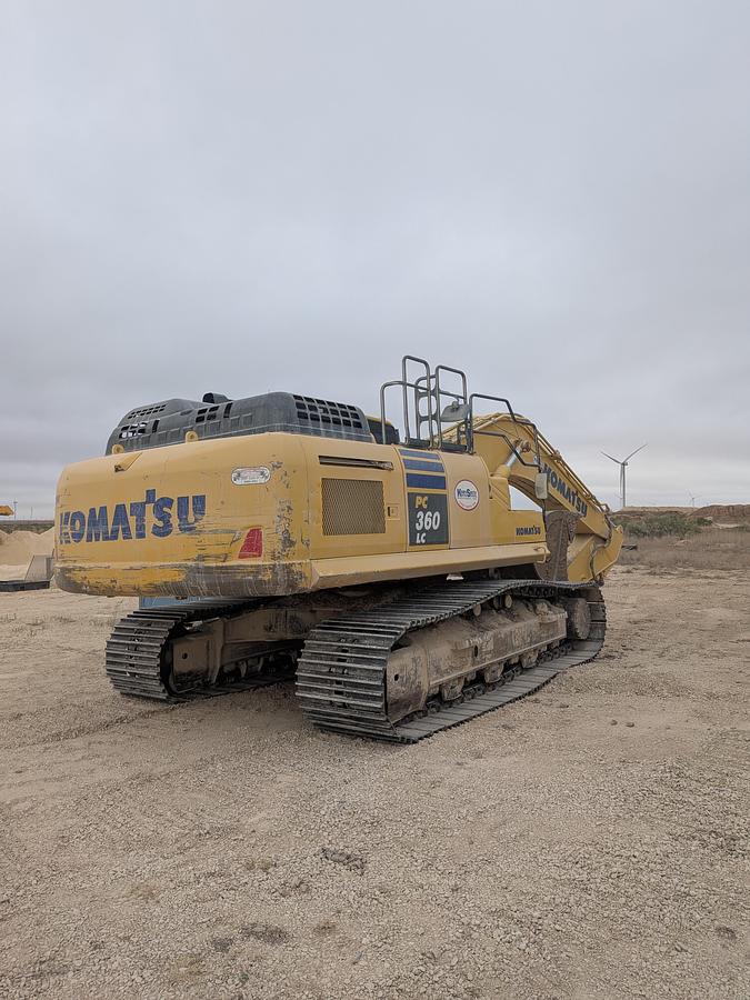 Used 2019 Komatsu PC360LC-11 Hydraulic Excavator