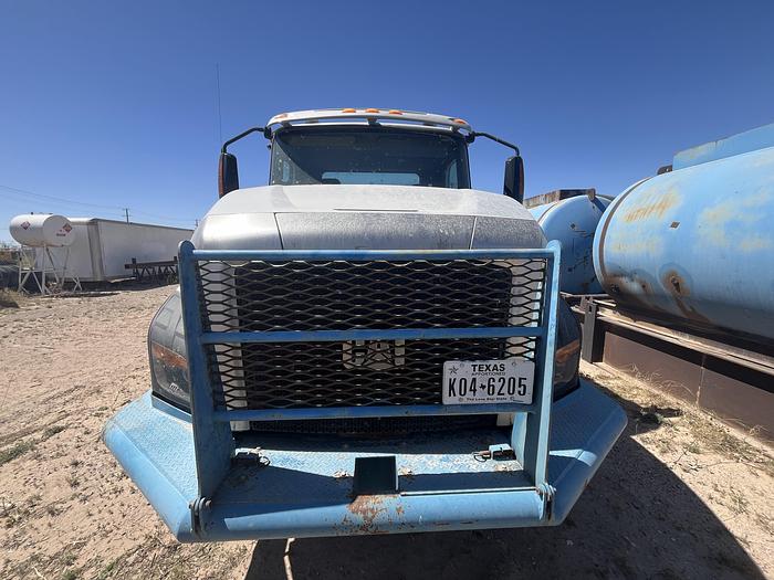Used 2015 Caterpillar CT660