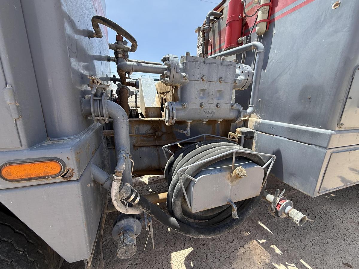 Used 2003 Mack CV713 Granite Hot Oil Truck