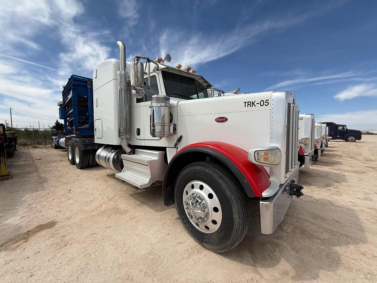 Used (6) 2019 Peterbilt 389 Trucks