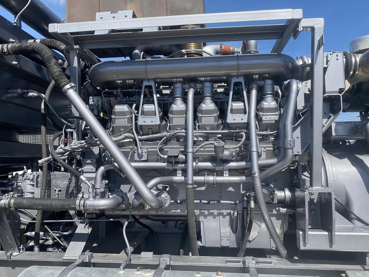 Refurbished Refurbished CAT/CAT Quintuplex Frac Pumps