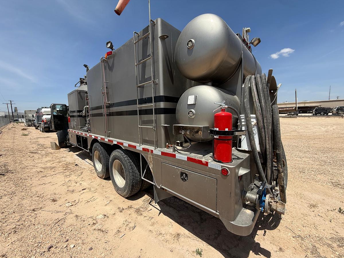 Used 1998 Mack RD6 Hot Oil Truck