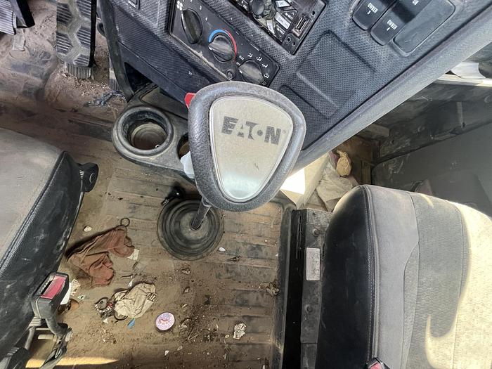 Used 2015 Caterpillar CT660