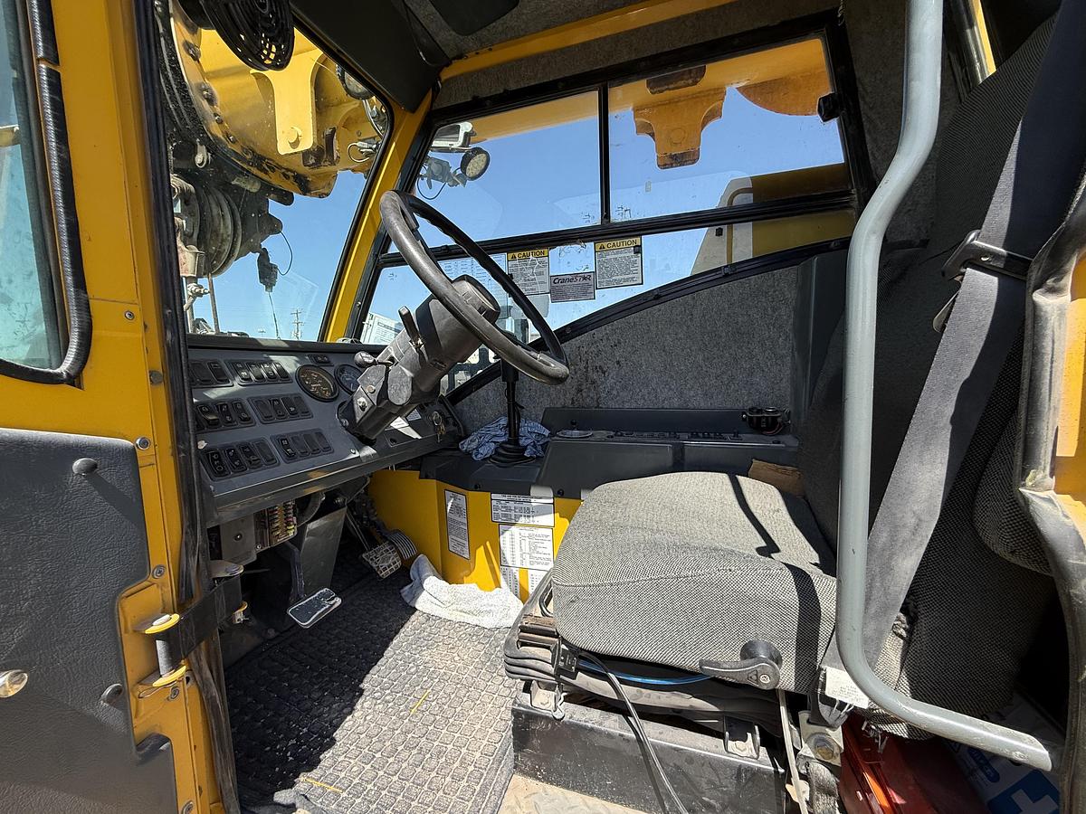Used 2012 Grove TMS 9000-E
