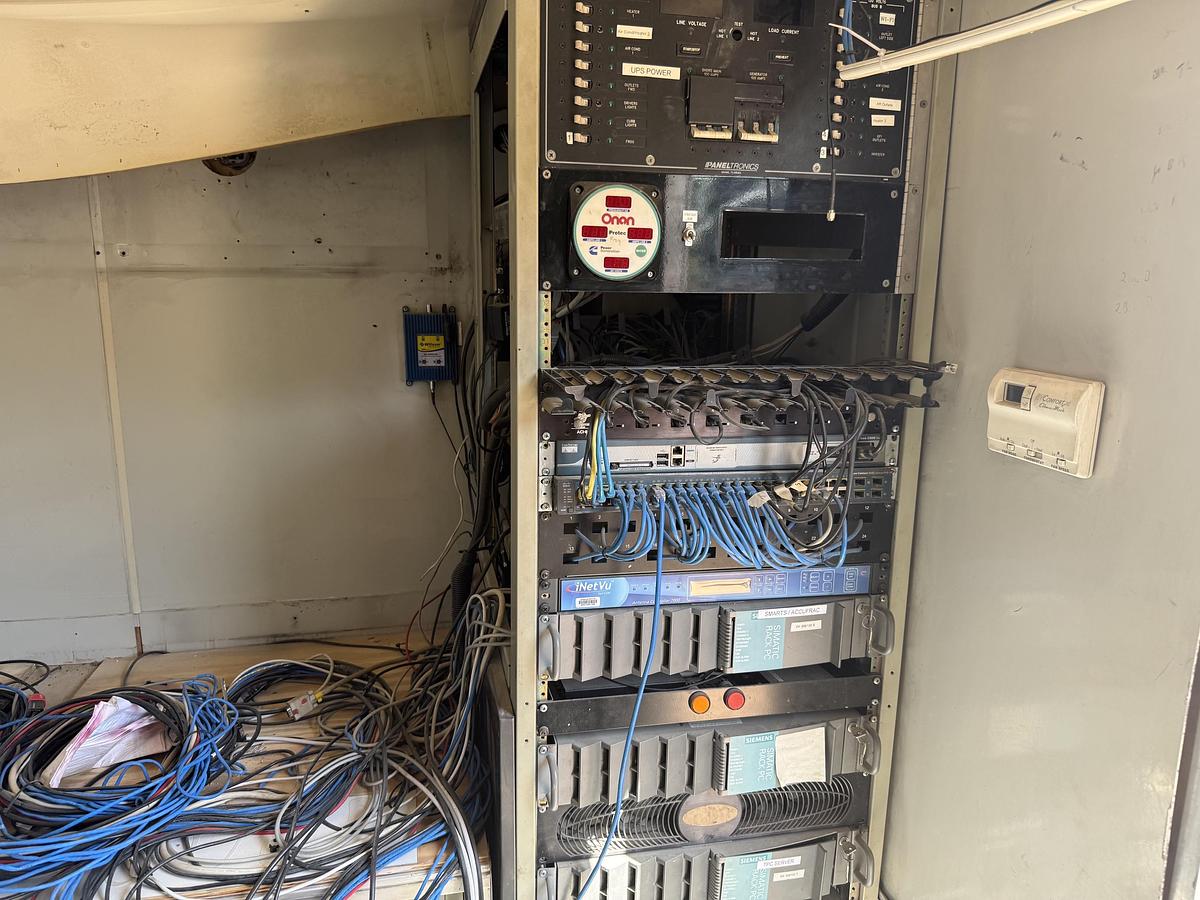 Used *Gutted* Body Load Data Van
