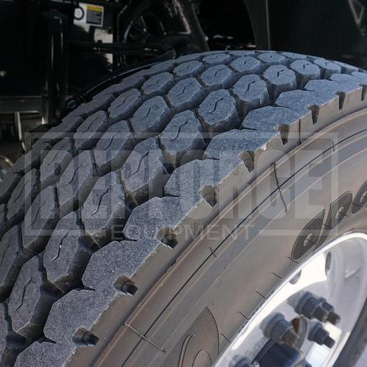 Used 2024 Peterbilt Vac Truck