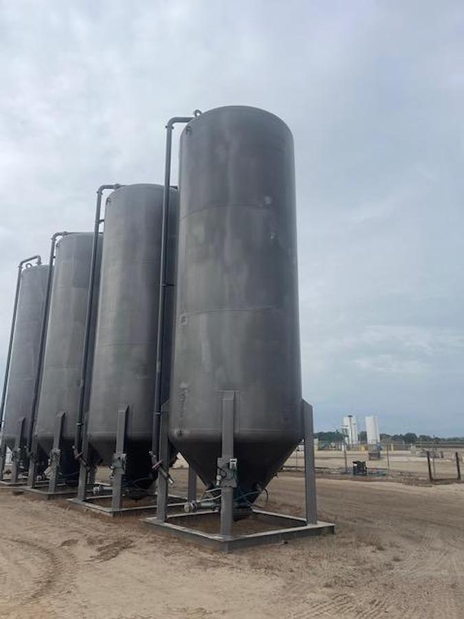 Used 2012 Wilco 2,150 Cubic Foot Cement Silos