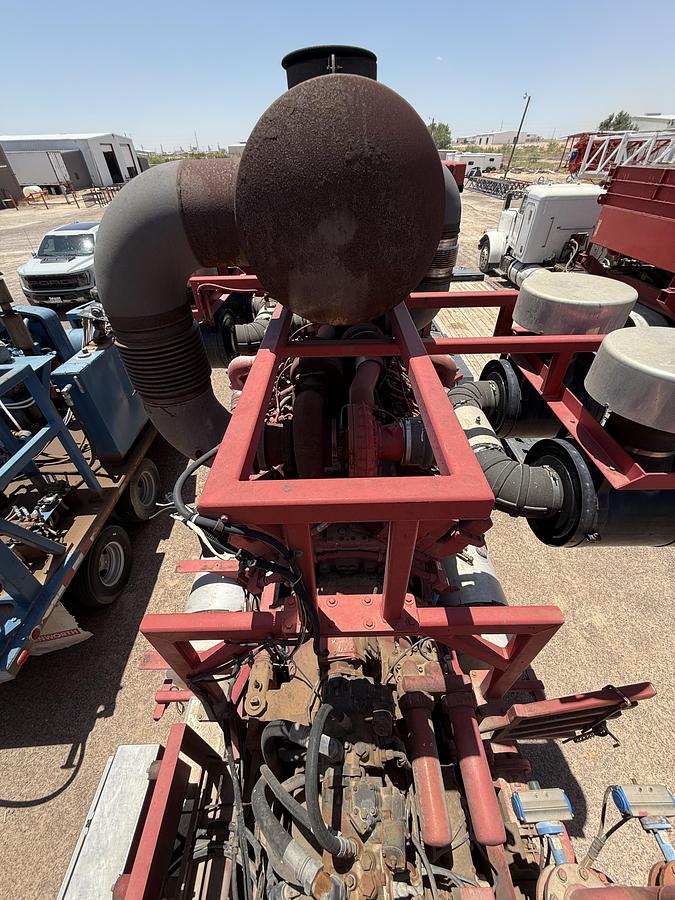 Used Triplex Frac Pump With Tractor