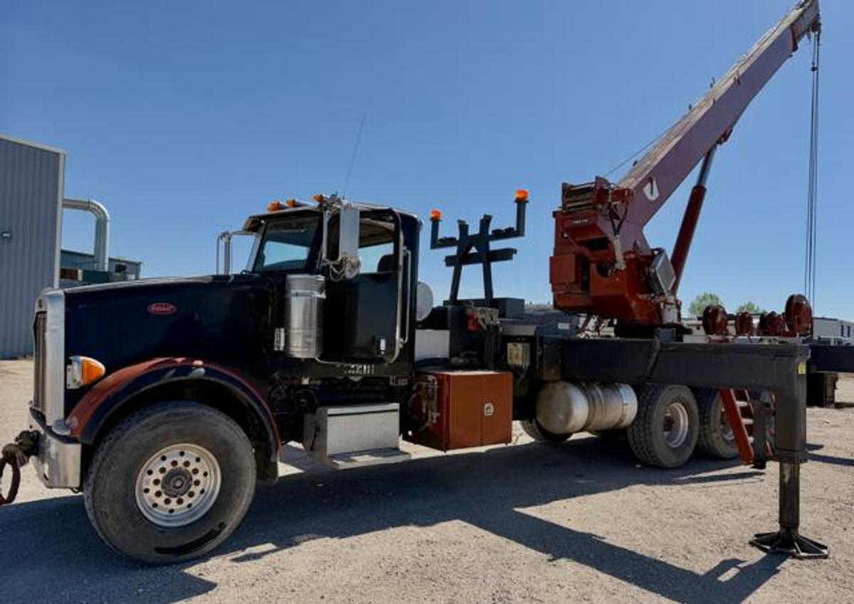 Used 2012 Peterbilt 367 3-Axle Boom Crane Truck
