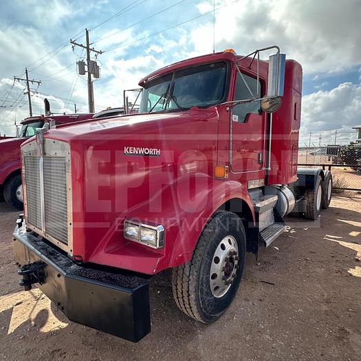 Used (6) Kenworth T800 Heavy Duty Tractors