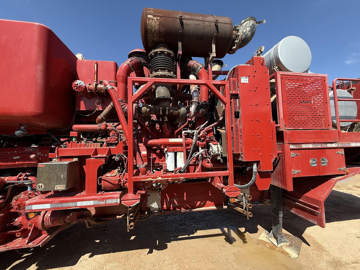 Used 2015 Jereh 800 hp Double Pump
