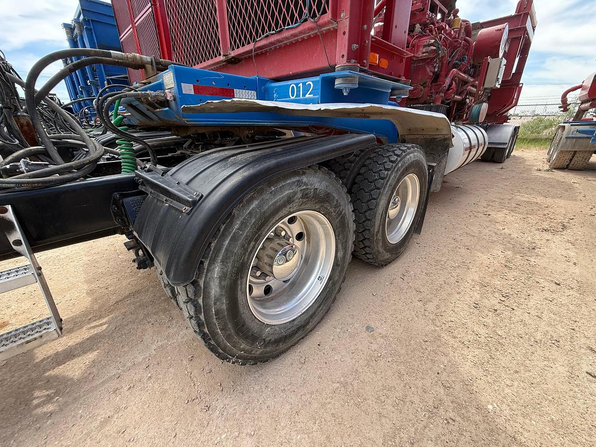 Used (6) 2019 Peterbilt 389 Truc