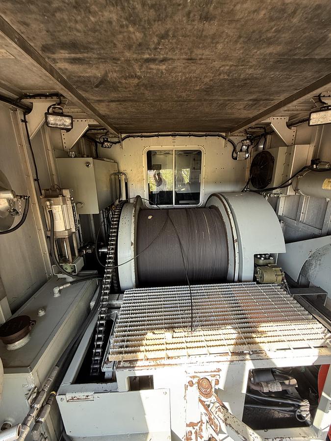 Used 2019 Kenworth T800 Wireline Truck