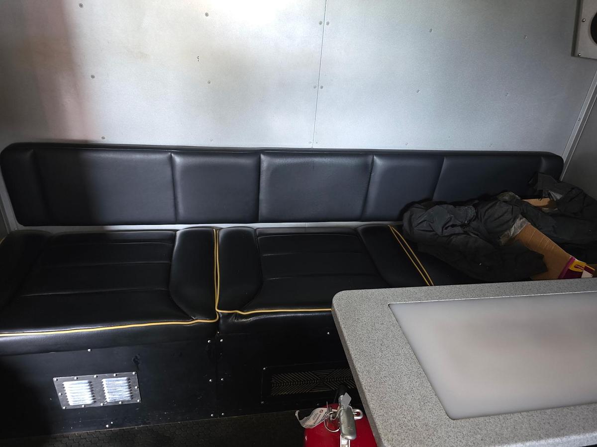 Used Kenworth T800 Wireline Truck Package