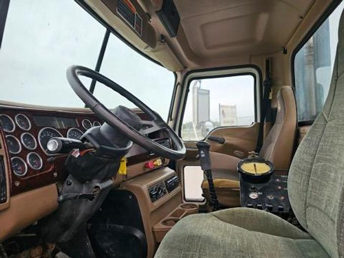 Used 2006 Mack CL700 Acid Pump Truck