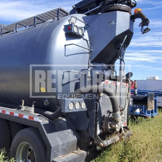 Used 2014 CAT Hydrovac