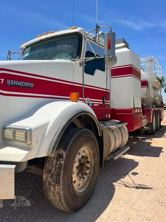 Used 2018 Kenworth T800 Hot Oil Truck
