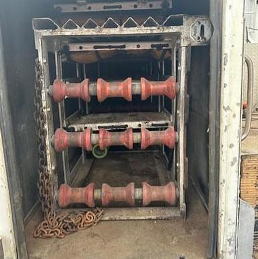 Used 2004 Peterbilt 357 E-Line Wireline Truck