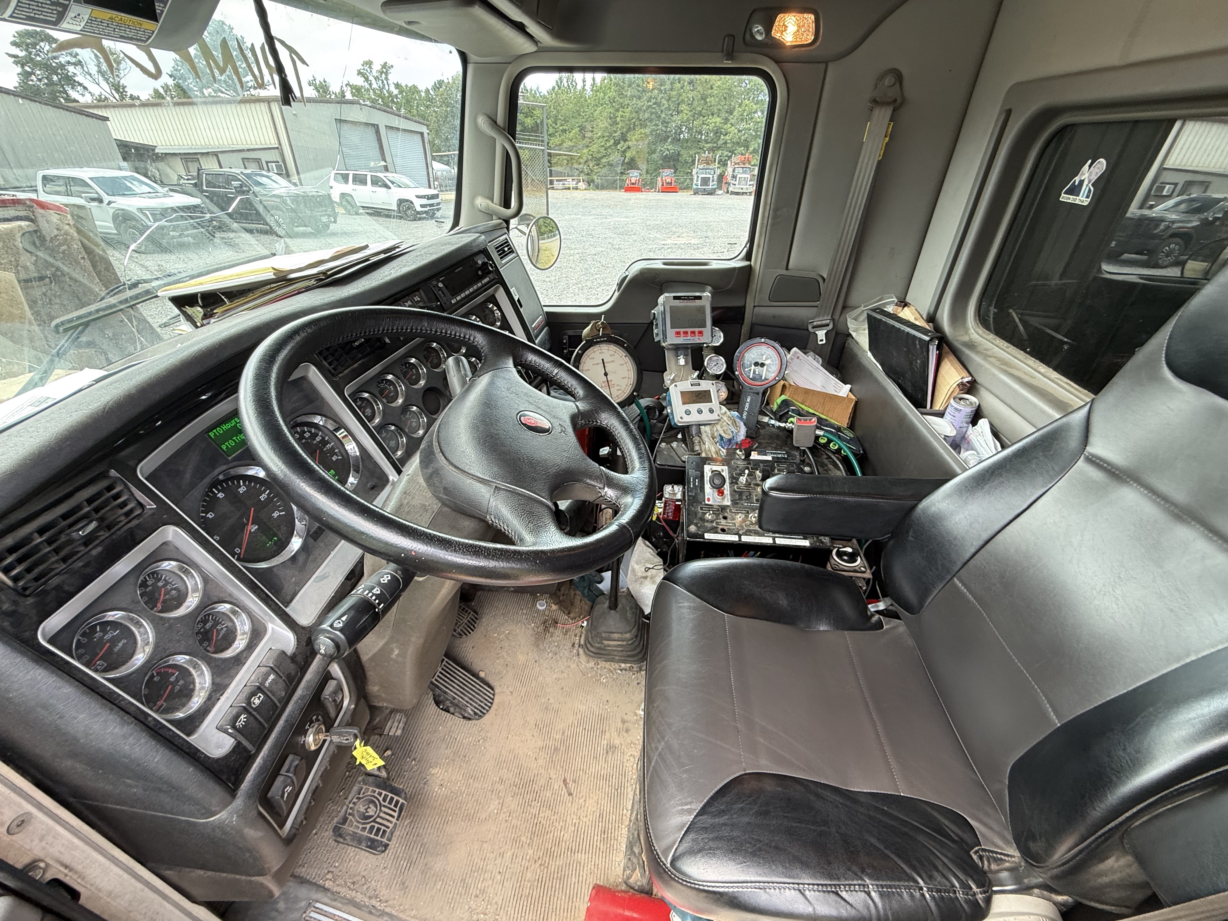 Used 2023 Kenworth T800 10k Pump Truck