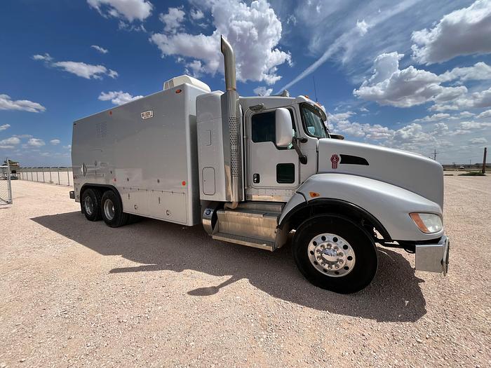 Used 2013 Kenworth Wireline Truck