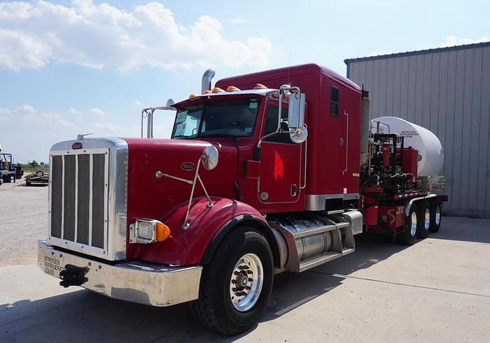 Used (2) 2009 Peterbilt 367 Body Load Nitrogen Pumps