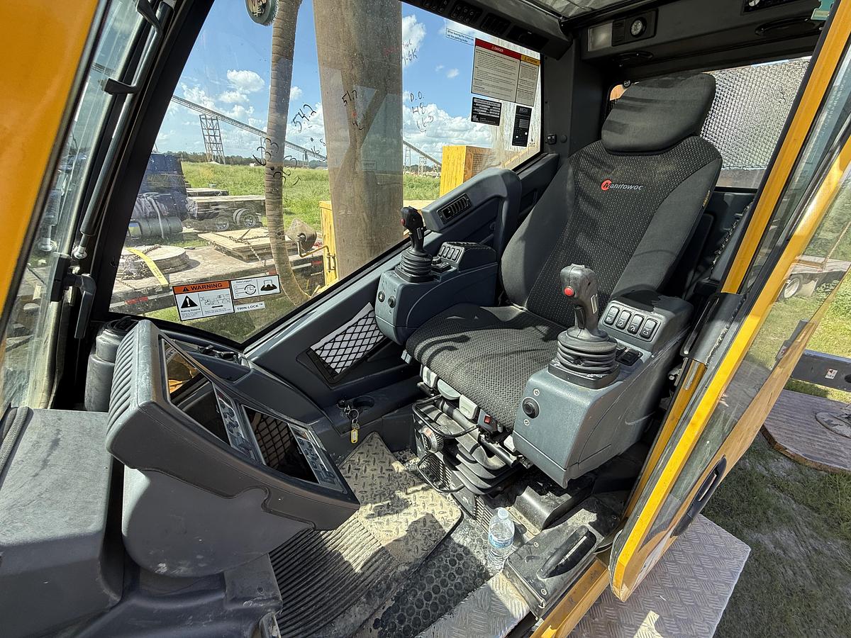 Used 2024 Grove GMK5150XL