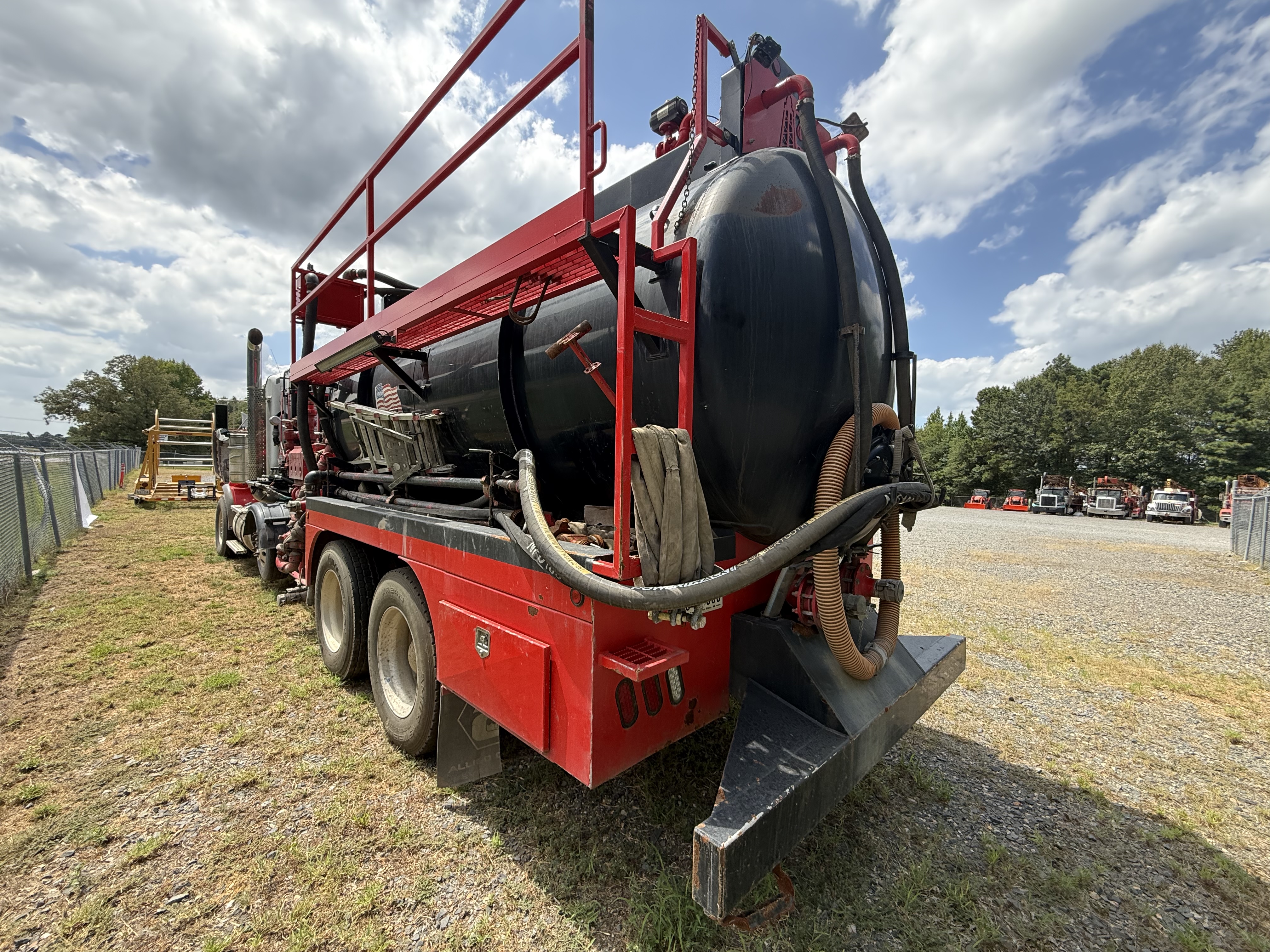 Used 2023 Kenworth T800 10k Pump Truck