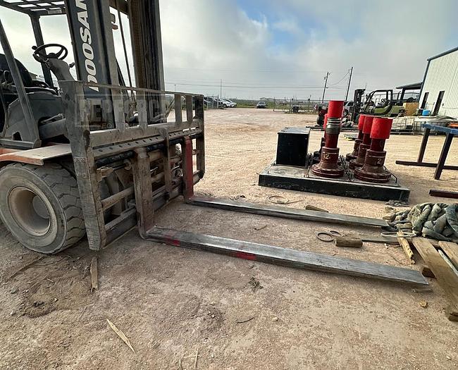 Used 2018 Doosan D706-7 Forklift