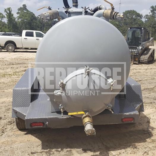 Used (9) 600 Gallon Liquid Vacuum Units
