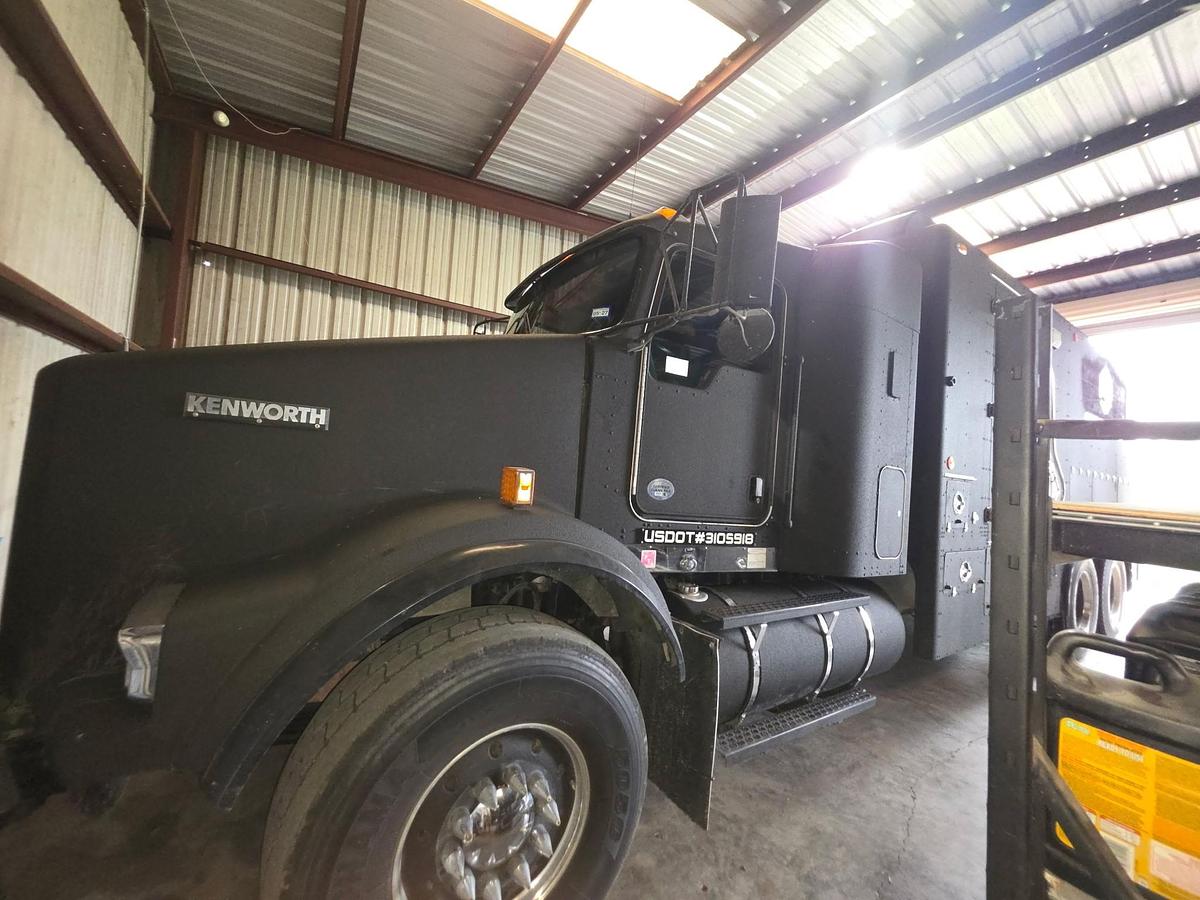 Used Kenworth T800 Wireline Truck Package