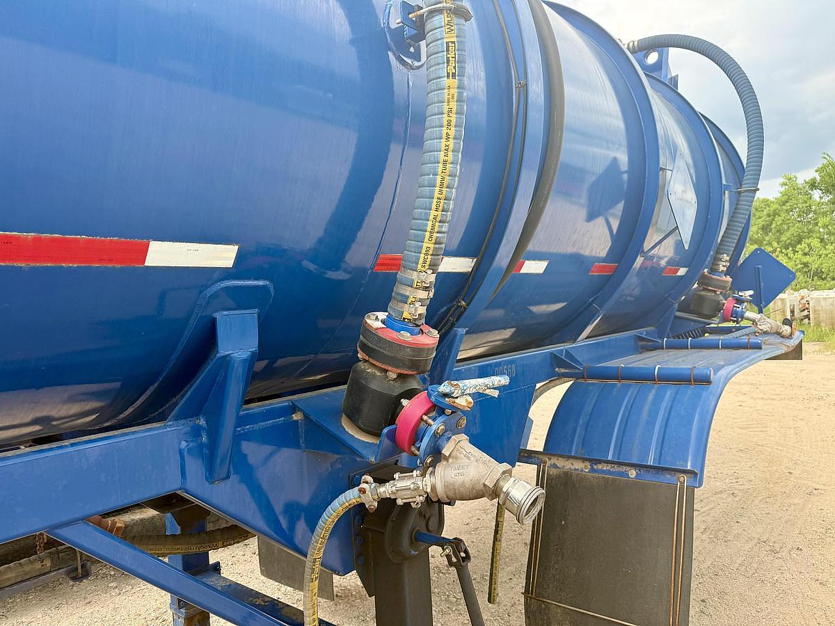 Used 2018 Worley 8,000 Gallon Acid Transport Trailer