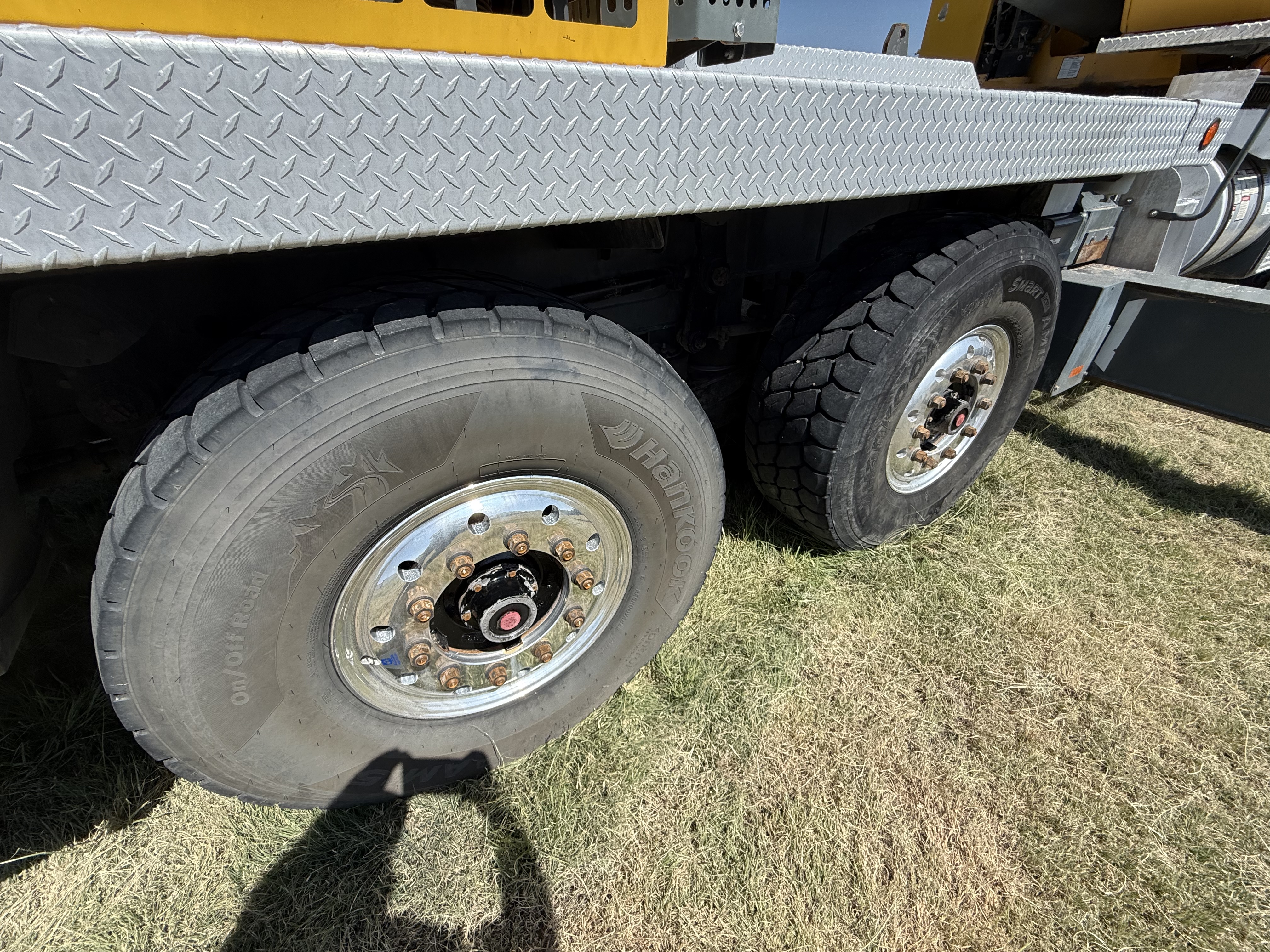 Used 2012 Grove TMS 9000-E