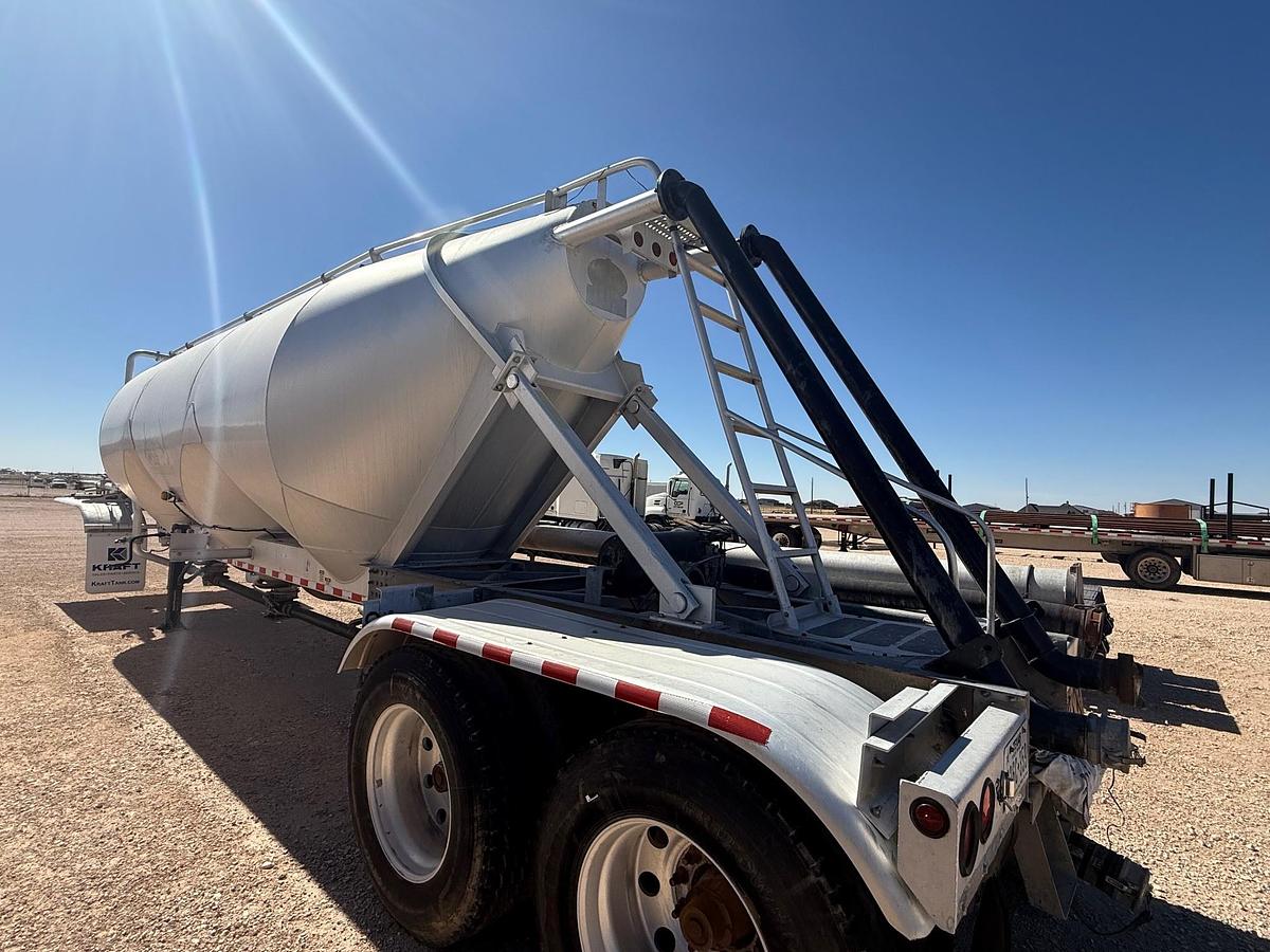 Used (2) Vantage Pneumatic Trailers