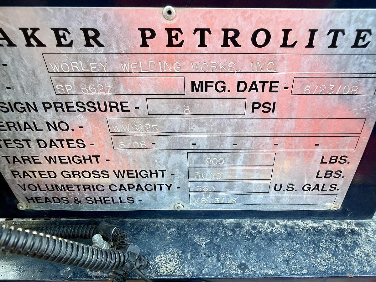 Used 2010 Peterbilt 365 Acid Pump Truck