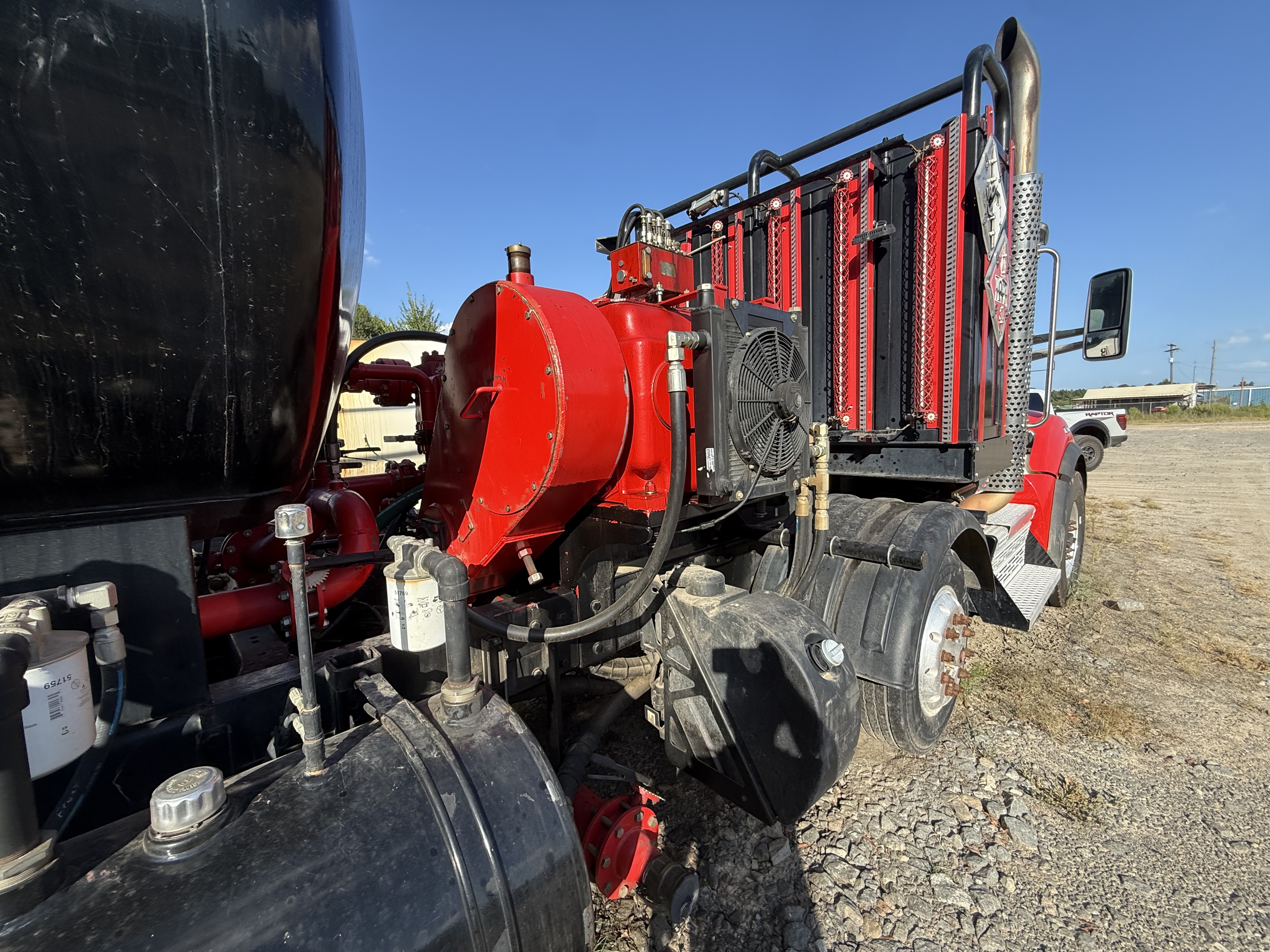 Used 2022 Kenworth T880 5k Pump Truck