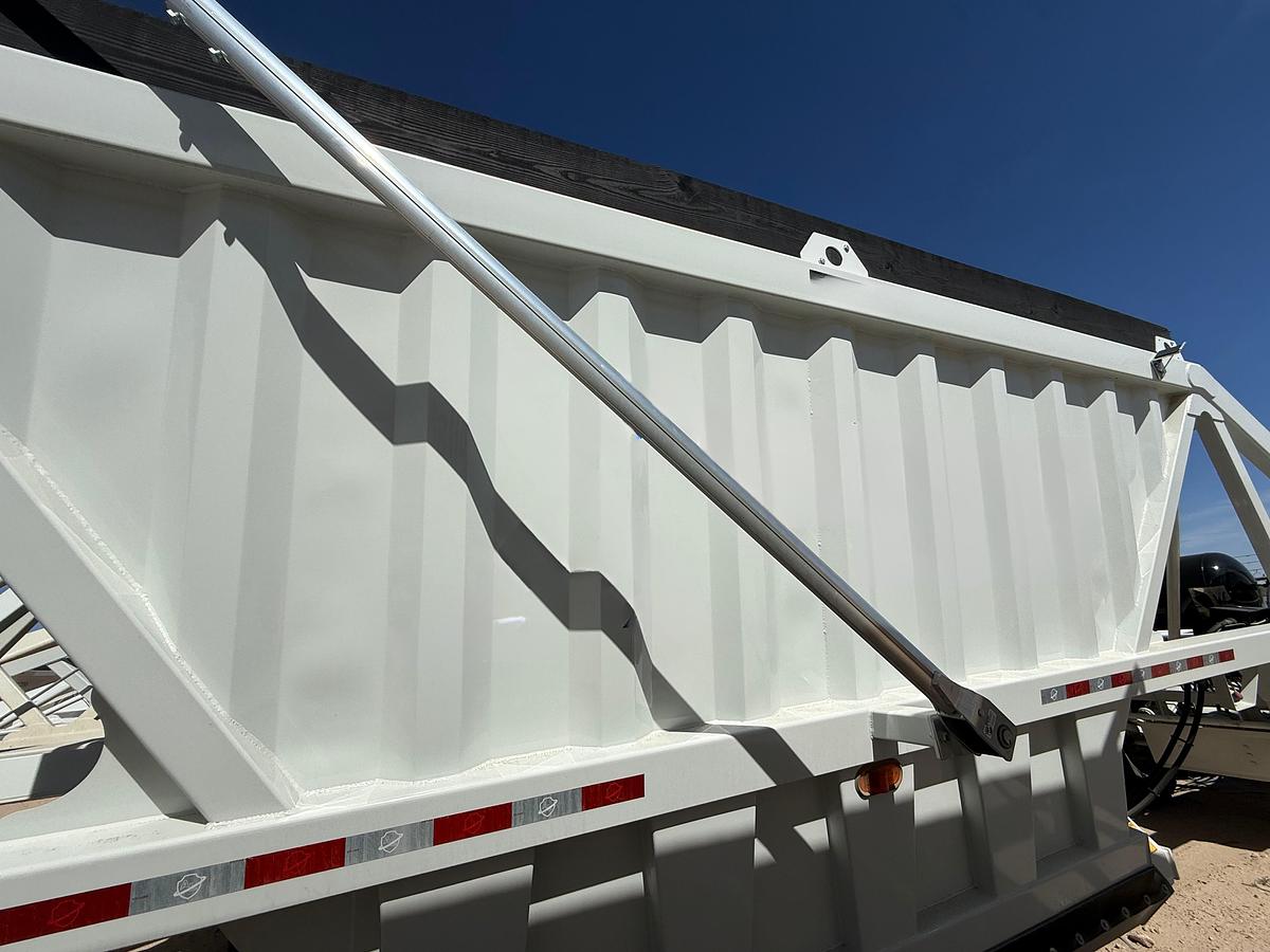 Used 2024 Armorlite Belly Dumps