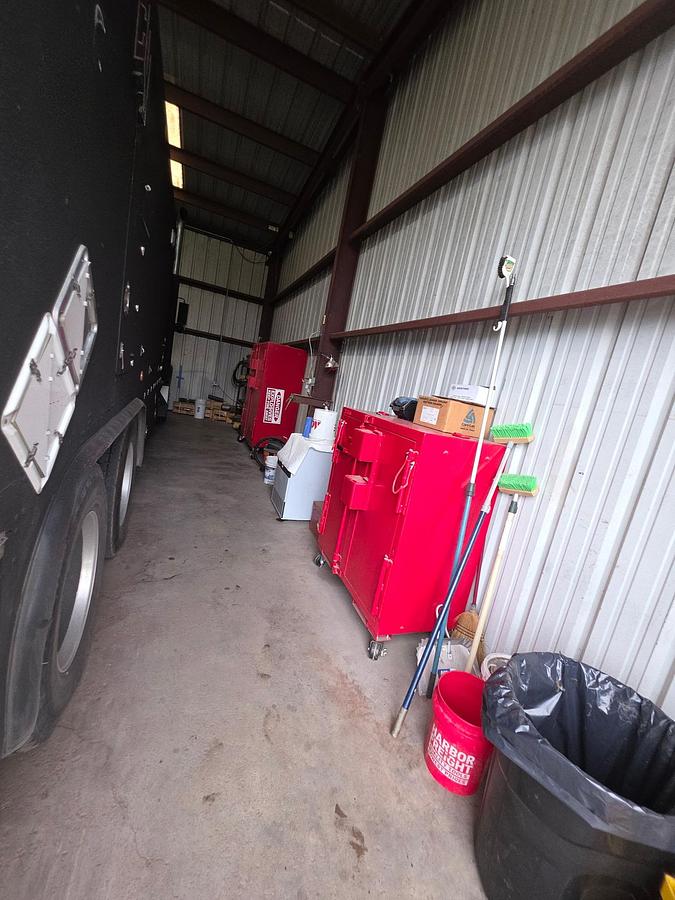 Used Kenworth T800 Wireline Truck Package