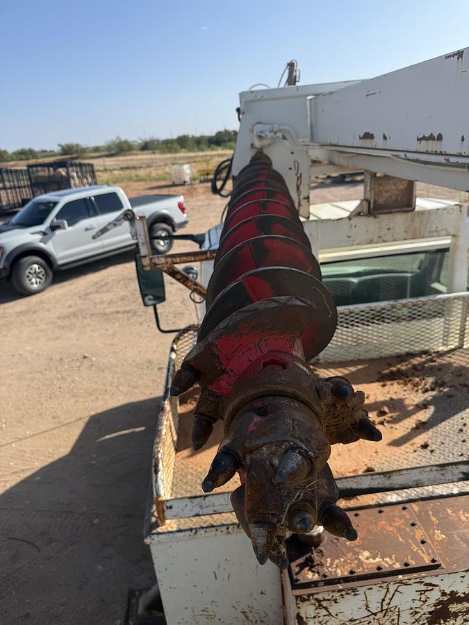 Used 2007 International 4300 DT466 Anchor Truck with Pull Test Machine