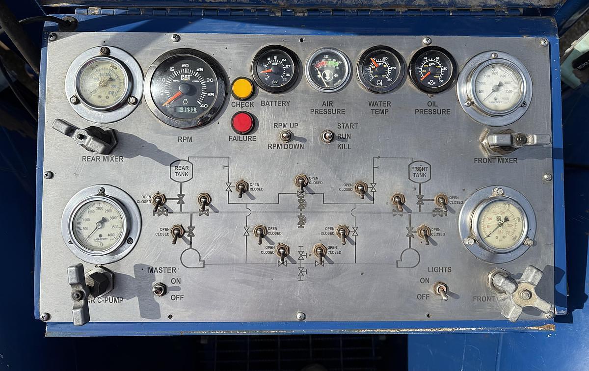 Used 2013 SMI 100 BBL Cement Batch Mixer