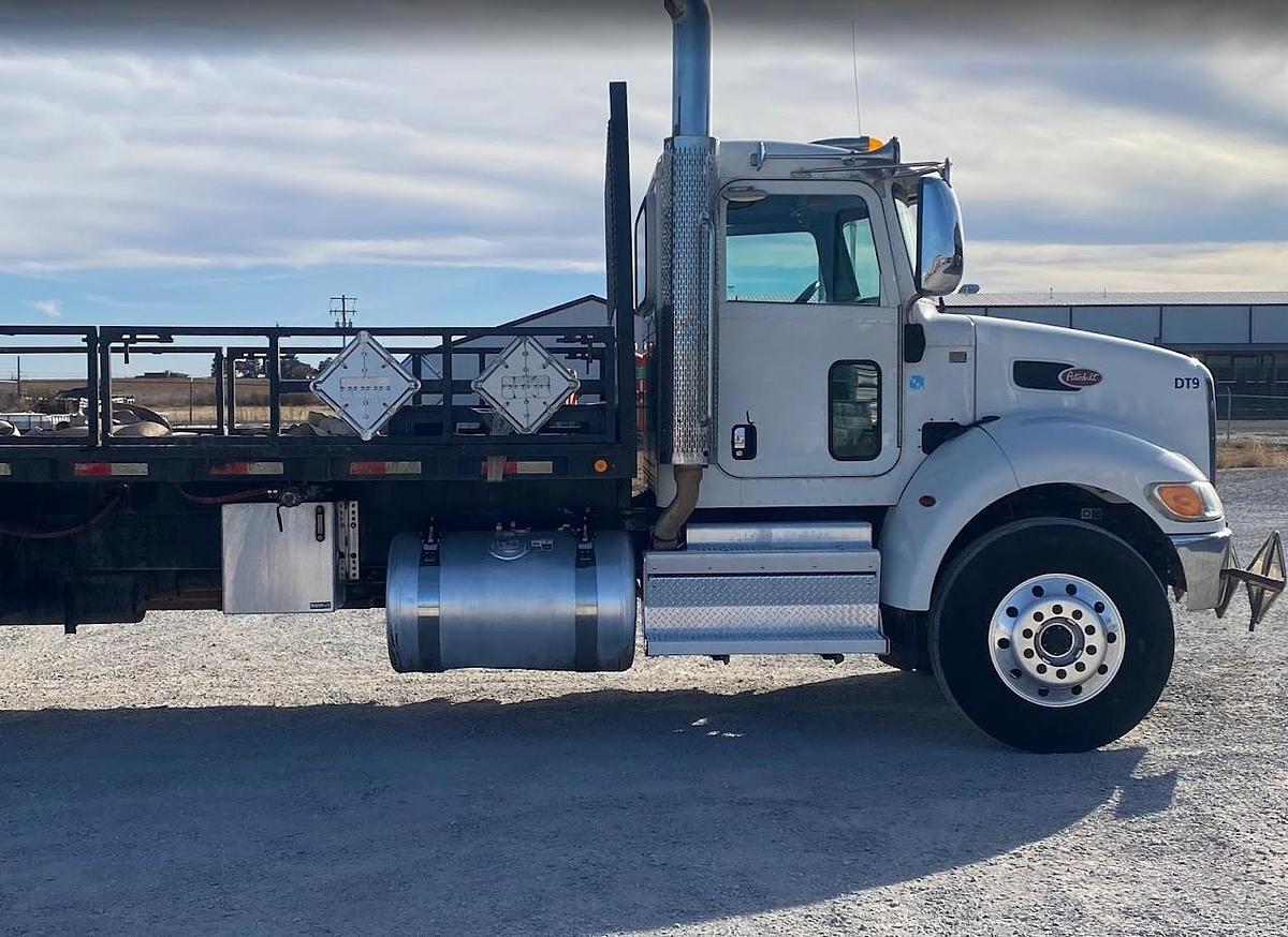 Used 2019 Peterbilt 348 Chemical Delivery Truck