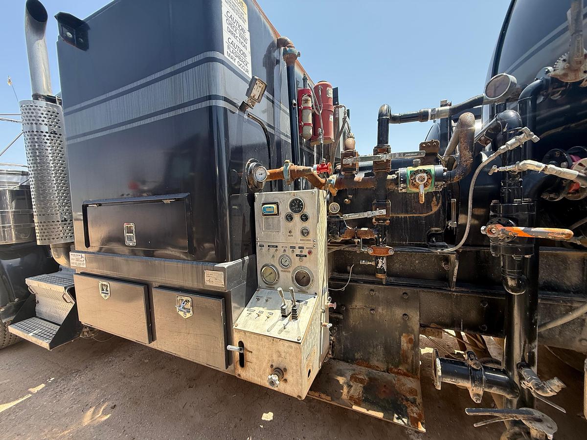 Used 2008 Kenworth T800 Hot Oil Trucks