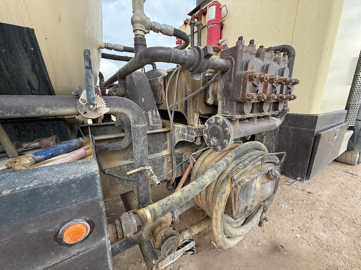 Used 2015 Kenworth T-880 Hot Oiler