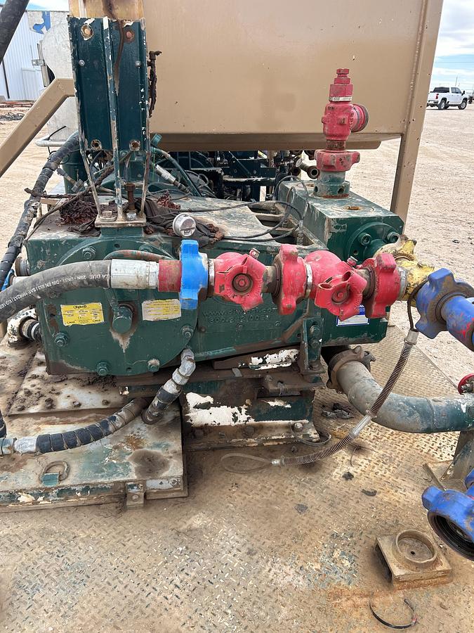 Used 600 HP Skidded Triplex Pump