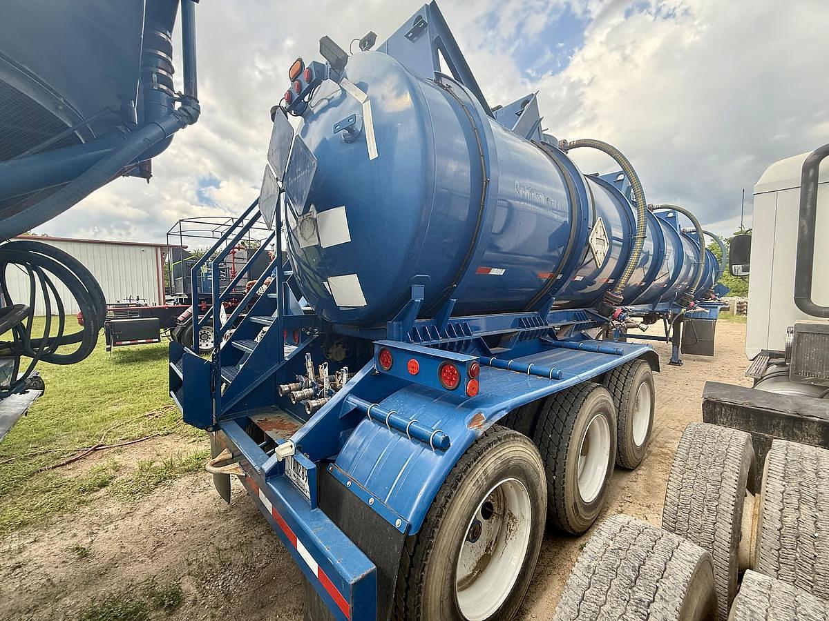 Used 2018 Worley 8,000 Gallon Acid Transport Trailer