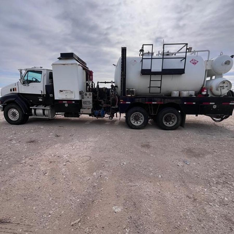 Used 2016 Kenworth T-880 Hot Oil Truck